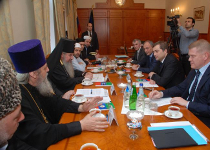 Сурков: ислам в России – это религия миролюбия, добрососедства