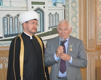 Муфтий шейх Равиль Гайнутдин поздравил выдающихся врачей с профессиональным праздником и учредил Комитет по здравоохранению