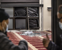 Неизвестные протаранили мечеть в Вашингтоне