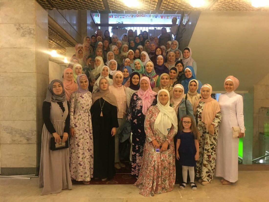 Мусульманки Липецкой области приняли участие в Шестом Всероссийском съезде женских организаций
