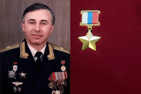 Первый Герой России посмертно. Какой подвиг он совершил и почему погиб?