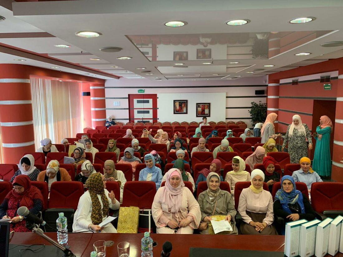 Представители общества мусульман Липецкой области на Седьмом Всероссийском съезде женских мусульманских организаций в Москве